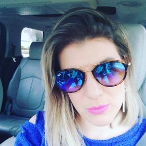 Meet your Posher, Paula